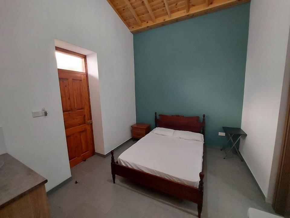 Anna Guesthouse 10 Min Walk From The Beach لارنكا المظهر الخارجي الصورة